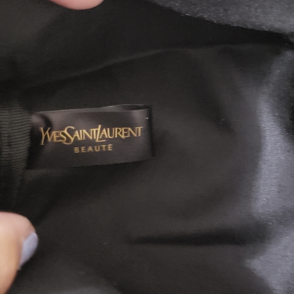 💙 NWOT YSL POUCH 👝 💛🧡 - Picture 7 of 7